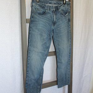 Calvin Klein Jeans, slim boyfriend cut, size 6